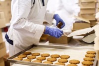 Od zaraz praca Anglia dla par przy pakowaniu ciastek na produkcji Londyn